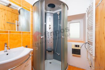 Prodej půvabného domu + stavební parcela v Malém Ježově, obe - 8