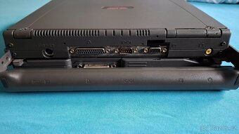 Retro notebook Compaq Armada 4220T - 8