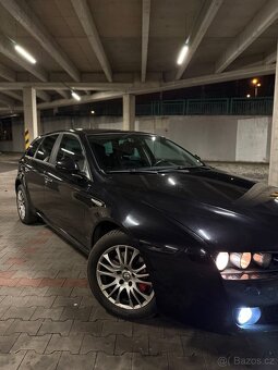 Prodám Alfa Romeo 159 - 8