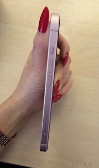 IPhone 15 - 8