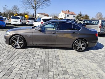 BMW Řada 5, 550I XDRIVE - 8