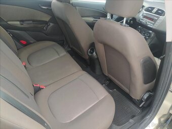 Fiat Bravo 1,4 16V 90k Dynamic (2008) - 8