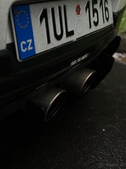 Golf 5 gt sport 2.0 tdi BMM 103kw - 8