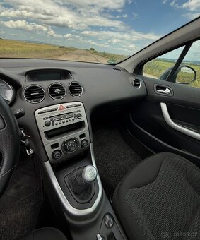 Peugeot 308 sw 1.6i - 7 míst - 8