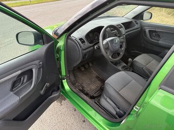 Škoda Fabia 1,2i 44kw rv:2012/5 najeto:139tisLehce havaron - 8