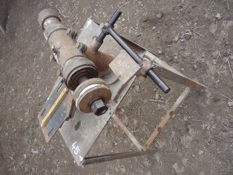 prodám Železná pojezdová konstrukce /trakač/ pod stabil.moto - 8