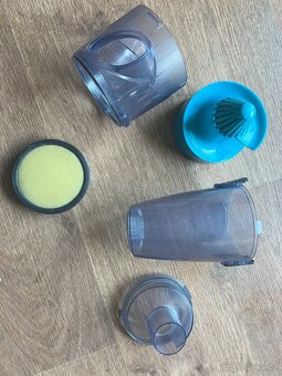 Tyčový vysavač s mopem - 8