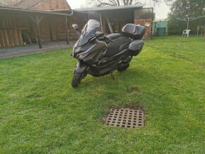 Držáky kufru Shad na Honda Forza 125 300 350 Honda ADV - 8