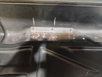 Hakr střešní box - 8