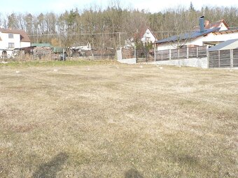 BEZDĚDOVICE - pozemek na RD - 8