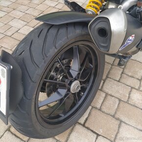 Ducati hyperstrada 821 - 8