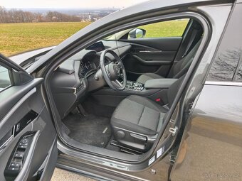 Mazda CX30 - 8