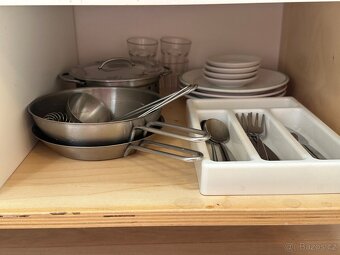 Dětská kuchyňka IKEA s nadobíčkem - 8