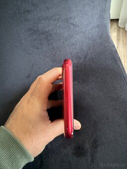 Apple Iphone 11 64Gb červený 100% baterie - 8
