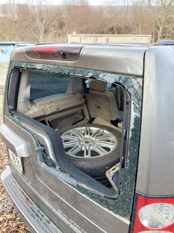 Osobní automobil zn. LAND ROVER - 8