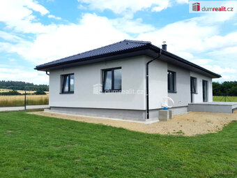 Prodej rodinného domu Pavlovice u Vlašimi - 8