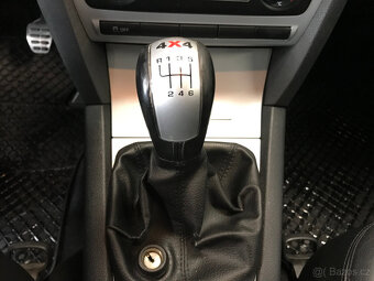 Škoda Octavia SCOUT 2.0TDi 4x4 - 8