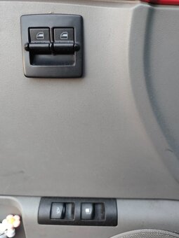 VW NEW BEETLE 1,9 TDI - 66 kW. - 8