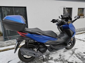 Honda Forza 125 Smart Box-modrá - 8
