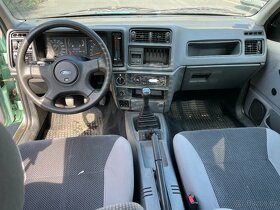 Ford Sierra 1,6i 59kw,55500km,1990,značky v depozi - 8