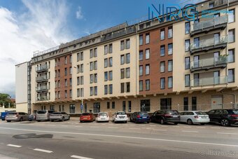 Pronájem bytu 2+KK, 56 m2, Holešovice - 8