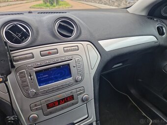 Ford Mondeo Combi 2.0 tdci 103 kw - zachovalé - - 8
