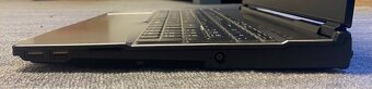 Notebook MSI Alpha 17 A4DEK-022XES - 8