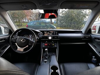 Lexus IS300h, 2018, 2.5 Hybrid 164 kW, 140t. km – TOP výbava - 8