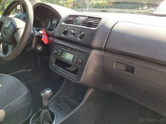 Škoda fabia 1,2 . 44KW  rok 2011. - 8