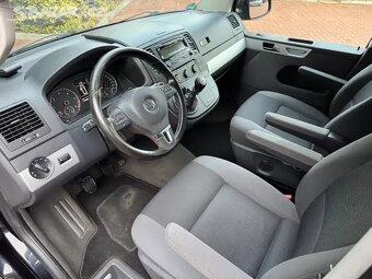 VW Multivan T5 2.0TDI 103kW,Team,7.sedadel,Webasto,Serviska. - 8
