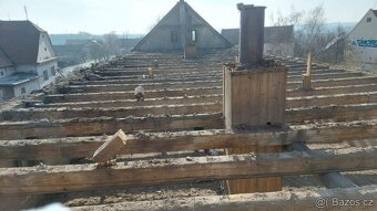 Staré trámy a staré prkna - 8