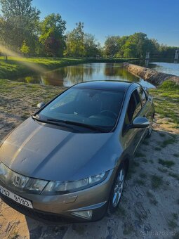 Honda Civic 8g - 8