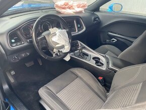 Dodge Challenger 3.6 2019 lehce bourany - 8