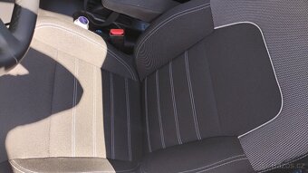 Dacia Sandero - 8