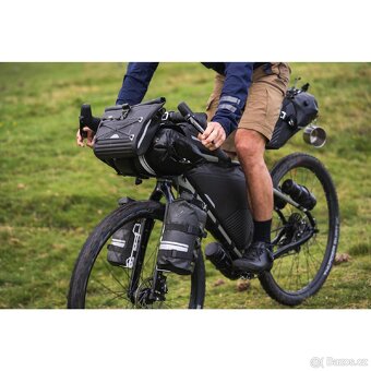 Expediční trekové kolo Riverside Touring 920 - 8