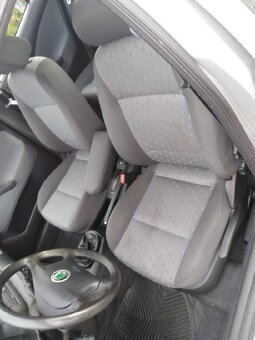 ŠKODA OCTAVIA 1,6i NAJETO 139 ,KLIMATRONIC - 8