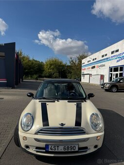 Mini Cooper One R50 - 8