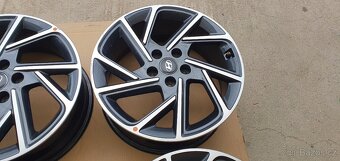 Hyundai n line 5x114,3 r18 disky 5x114,3 R18  proceed gt - 8