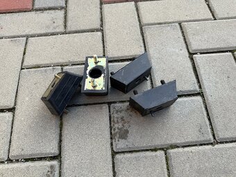 Volha Gaz 21,24, silentbloky motoru - 8