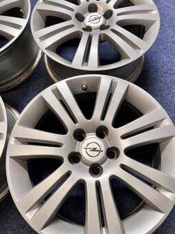 5x110 R17 originál disky Opel - ET39 - 8
