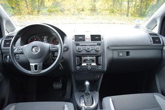 Volkswagen Touran 1,4TSi AUTOMAT LIFE,TOP STAV,1.MAJ - 8