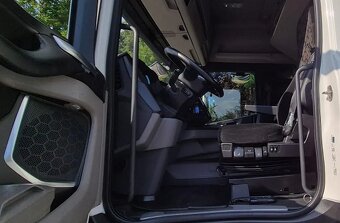 Scania R360 - velkoobjemová tandemová souprava - 8