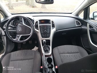 Opel Astra combi 2011 1.4 T - 8