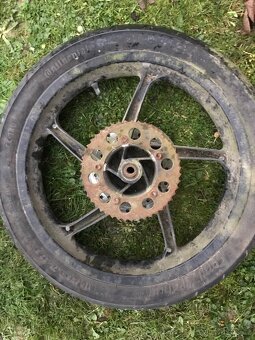 zadní lité kolo Aprilia RS 125 , neobouchané, nezničené - 8