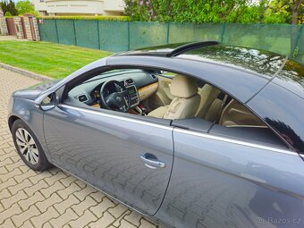 VW Eos 1.4 TSI, 118 kW, r.v. 2010, Panorama, tažné, 2x Alu - 8