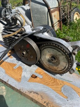 Motor Babetta 210 - 8