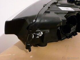 Škoda Scala pravé přední světlo LED 657941016A - 8