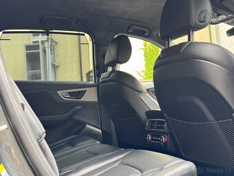 Audi Q7 S-line 3.0tdi 200kwt výbava individuální - 8