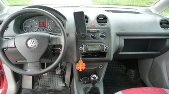 WV Caddy 1,9 TDi, LIFE kombi, 77 kW, 2010, závěs. - 8