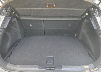 Toyota Corolla 2.0-HYBRID-PANORAMA-GR SPORT - 8